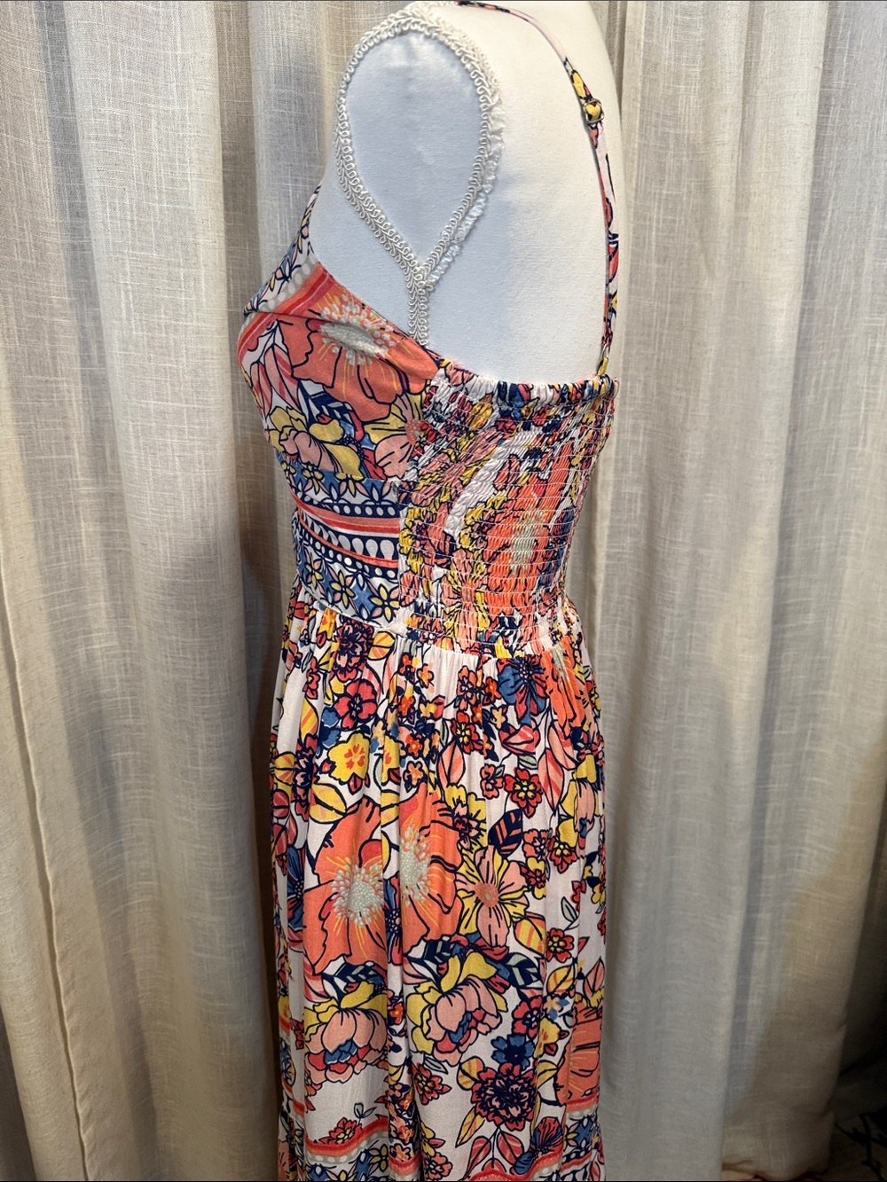 Angie Floral Boho Maxi Dress Twist Front Keyhole Smocked Back Size Small - Picture 8 of 12